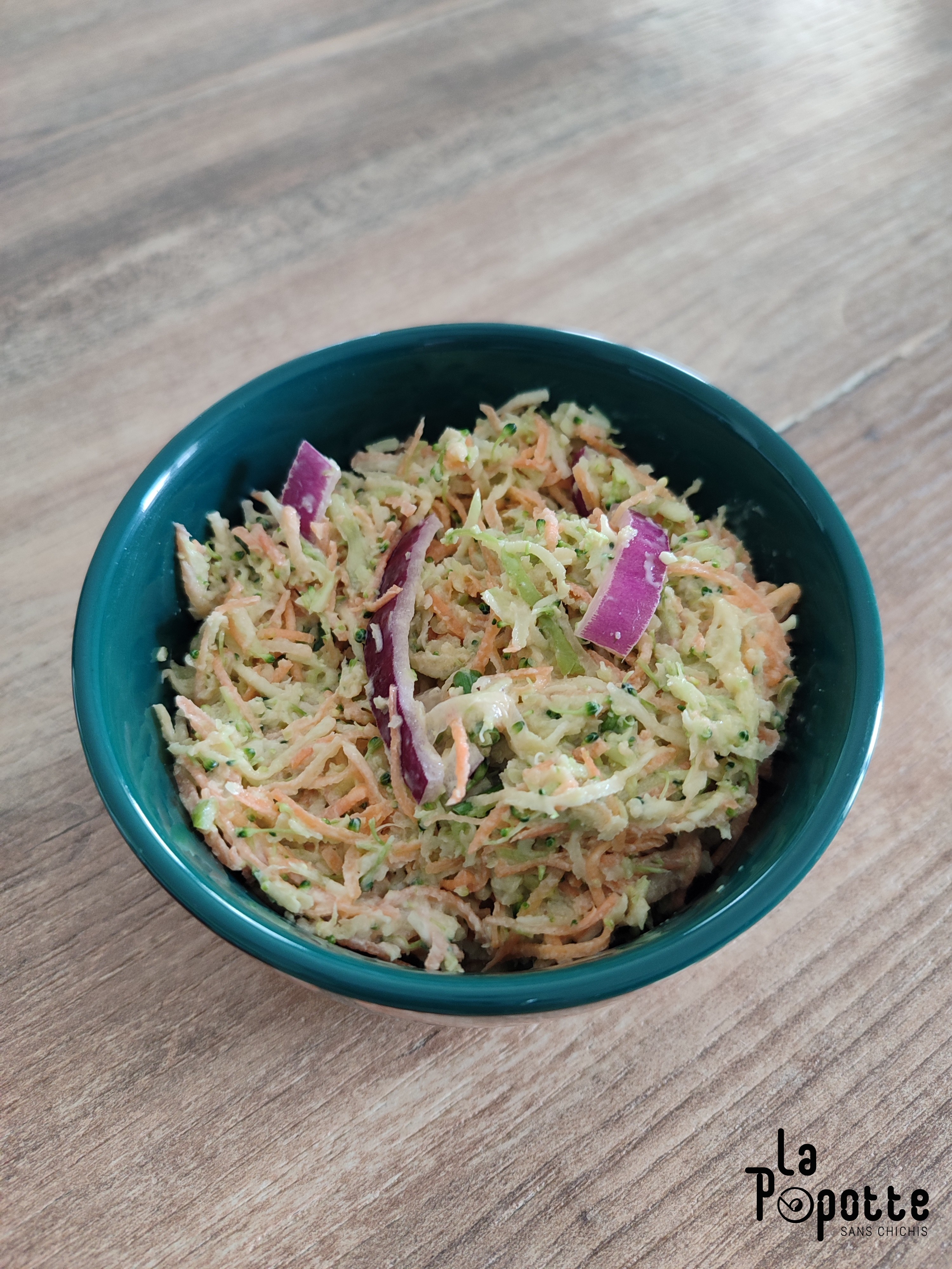 Coleslaw brocolis, carotte, pomme