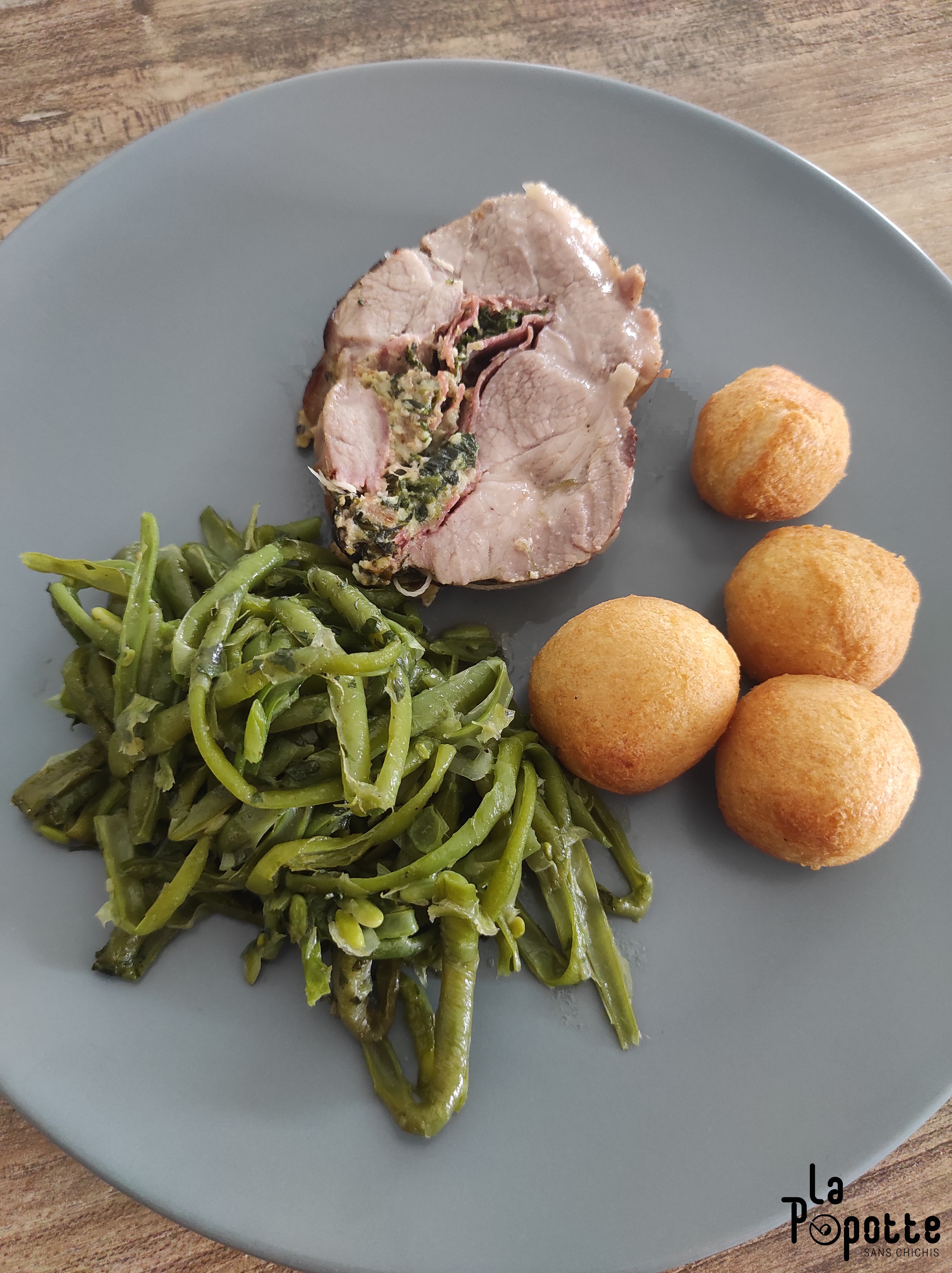 Rôti de veau farci aux épinards